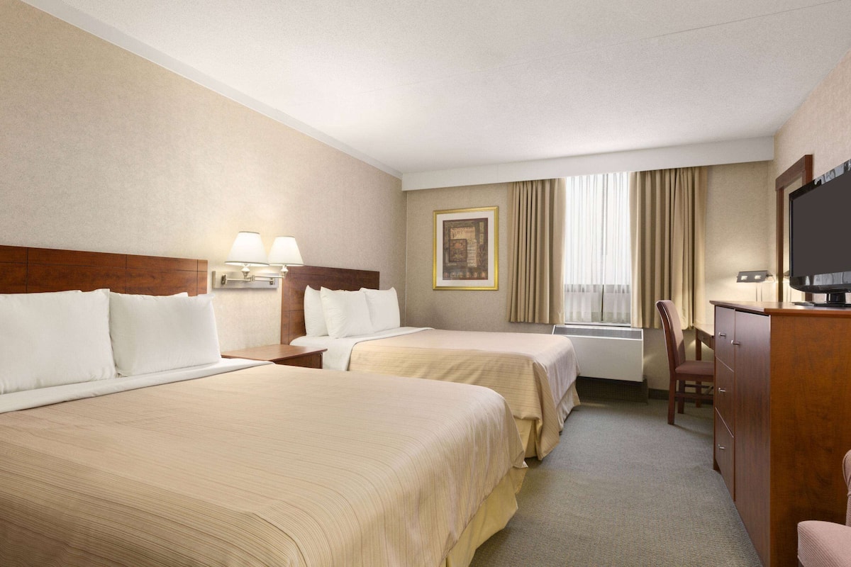 Room, 2 Queen Beds, Non Smoking | 1 bedroom, pillow-top beds, desk, blackout curtains
