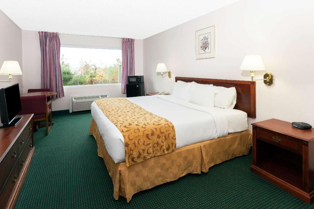 In-room safe, individually furnished, desk, blackout drapes