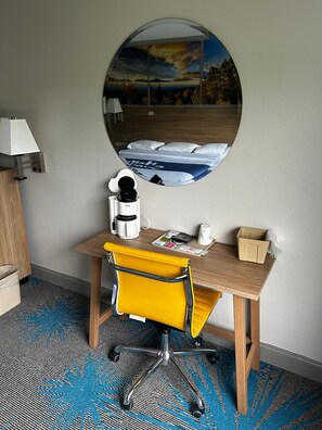 Double Room, 2 Double Beds | Coffee and/or coffee maker - Days Inn by Wyndham Dahlonega University Area (Dahlonega)
