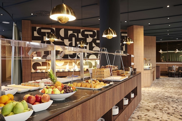 Daily buffet breakfast for a fee