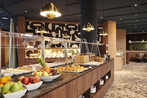 Daily buffet breakfast for a fee