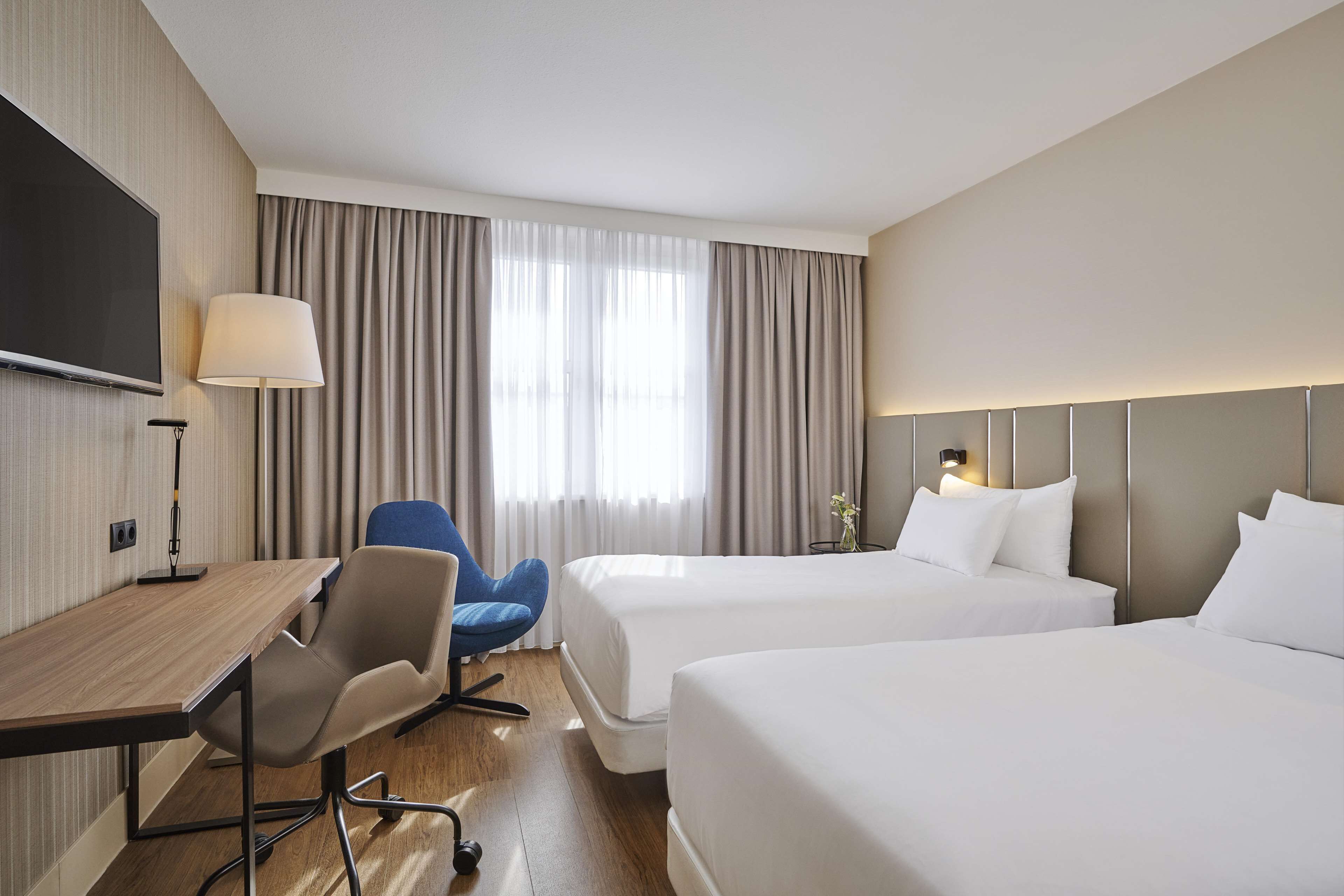 minibar, in-room safe, desk, blackout curtains