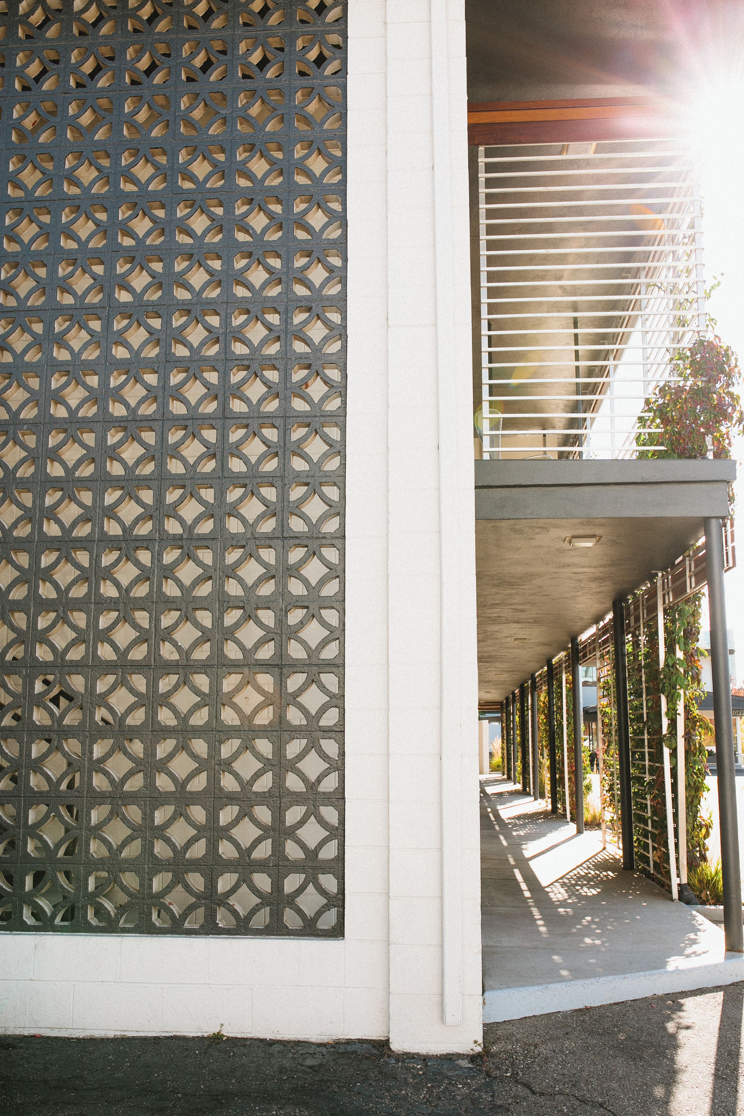 تفاصيل الفندق من الخارج