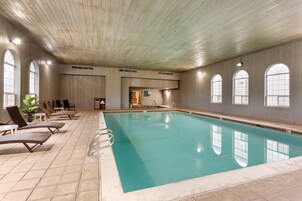 Una piscina techada