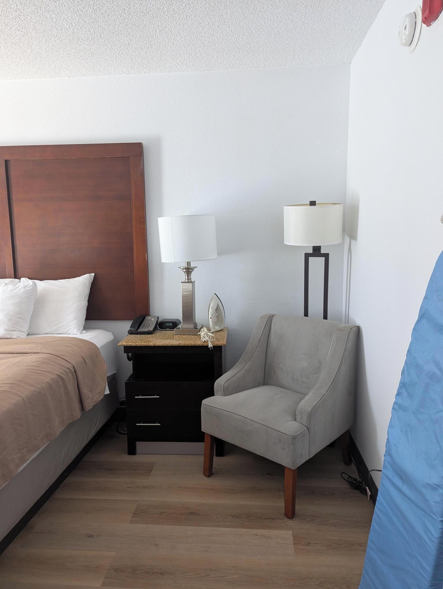 Photo - Plaza Hotel Denver Central