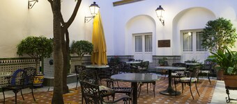 Hotel Cervantes