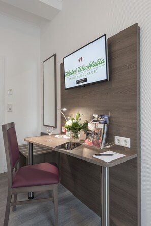 Standard Single Room | Room amenity - Hotel Westfalia (Bremen)