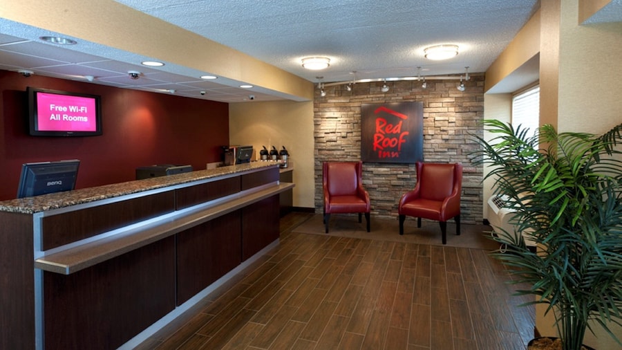 Red Roof Inn Dayton North Airport