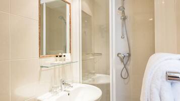 Free toiletries, hair dryer, towels, shampoo