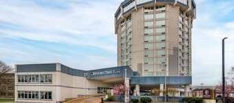 DoubleTree by Hilton Hotel Jefferson City
