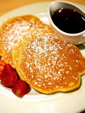 Desayuno buffet todos los días (con cargo)