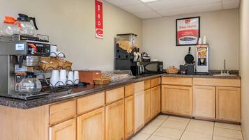 Sudah termasuk sarapan ala kontinental