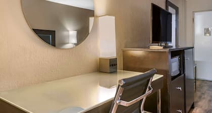 Econo Lodge Sebring