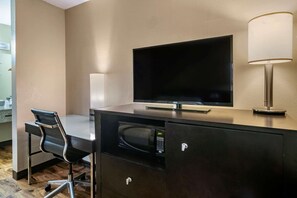 Free WiFi, bed sheets - Econo Lodge Sebring (Avon Park)