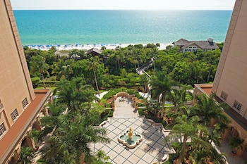Egyptian cotton sheets, premium bedding, pillowtop beds, minibar at The Ritz-Carlton, Naples