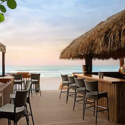 3 bars/lounges, poolside bar