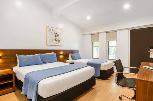 Standard Room, Multiple Beds
