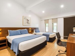 1 bedroom, minibar, desk, soundproofing