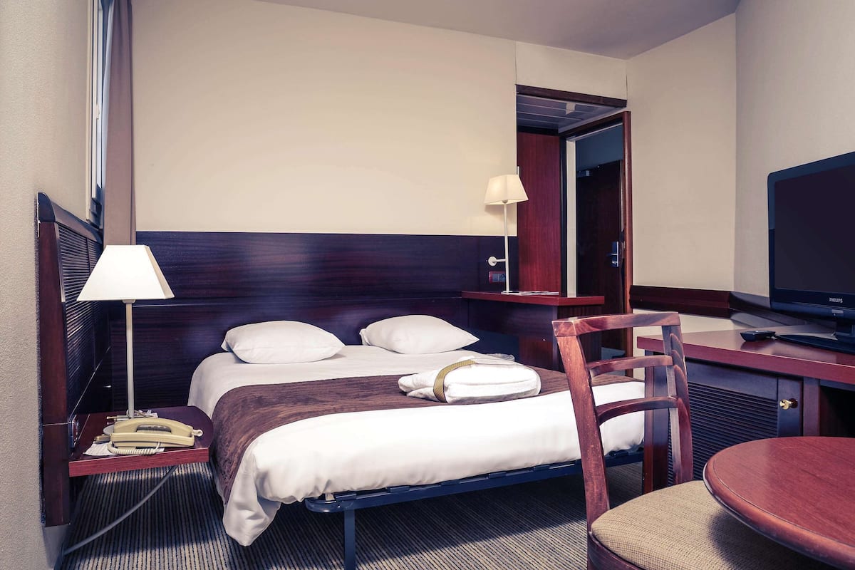 Junior Suite, 1 Double Bed with Sofa bed, Sea View