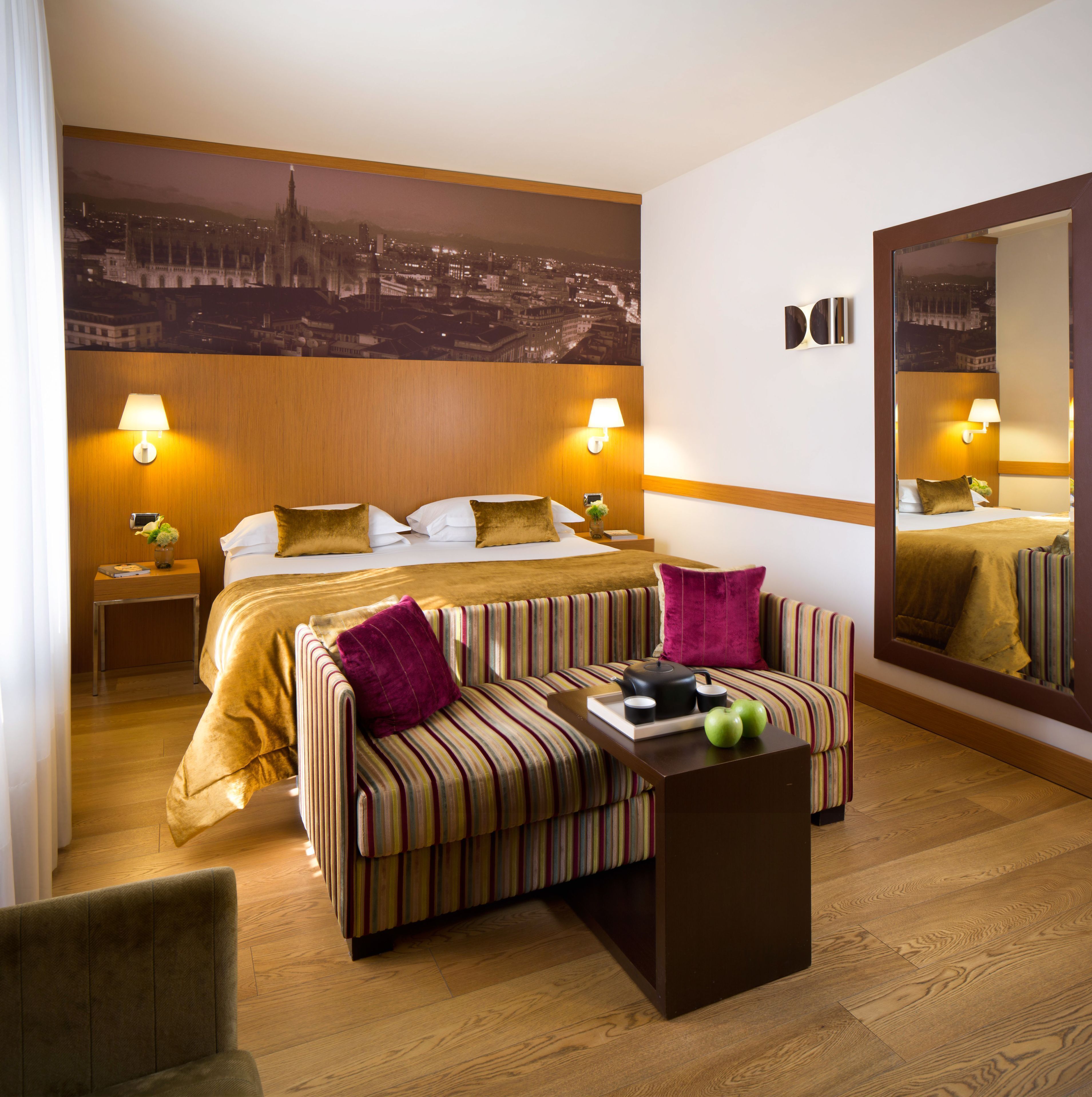 Premium bedding, minibar, in-room safe, desk