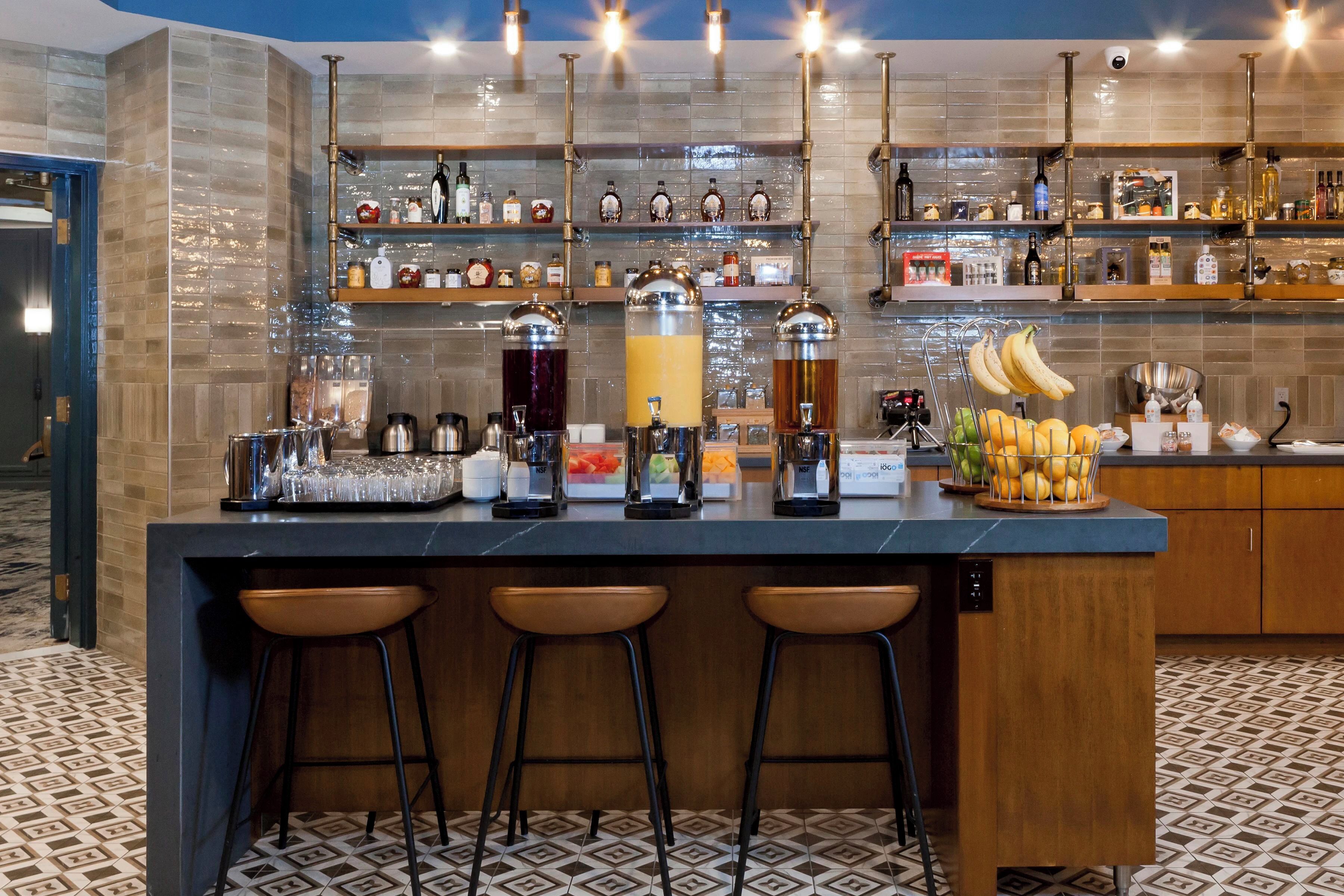 Daily buffet breakfast (CAD 24.86 per person)