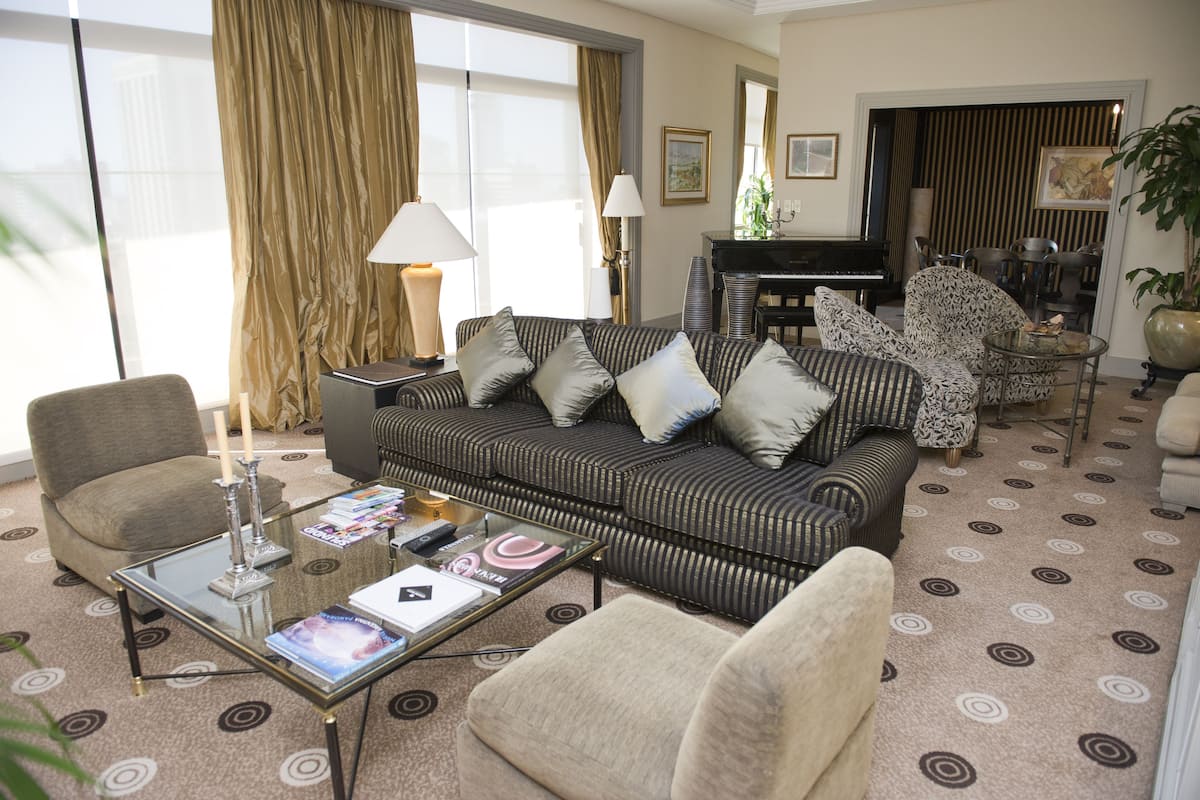 Presidential Suite, 1 King Bed | 1 bedroom, premium bedding, pillowtop beds, minibar