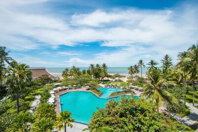 The Regent Cha-Am Beach Resort