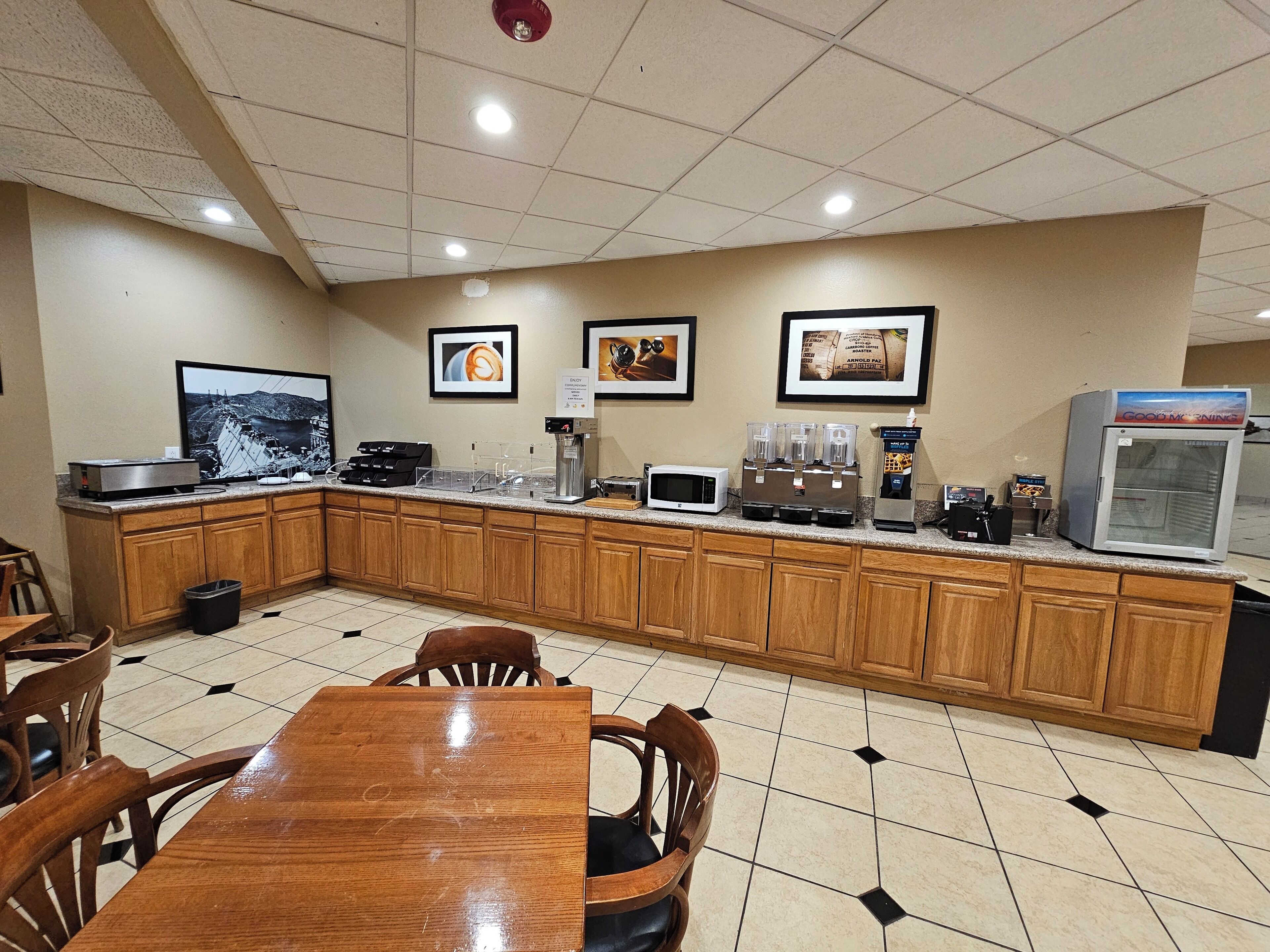 Photo - Clarion Inn & Suites Roswell