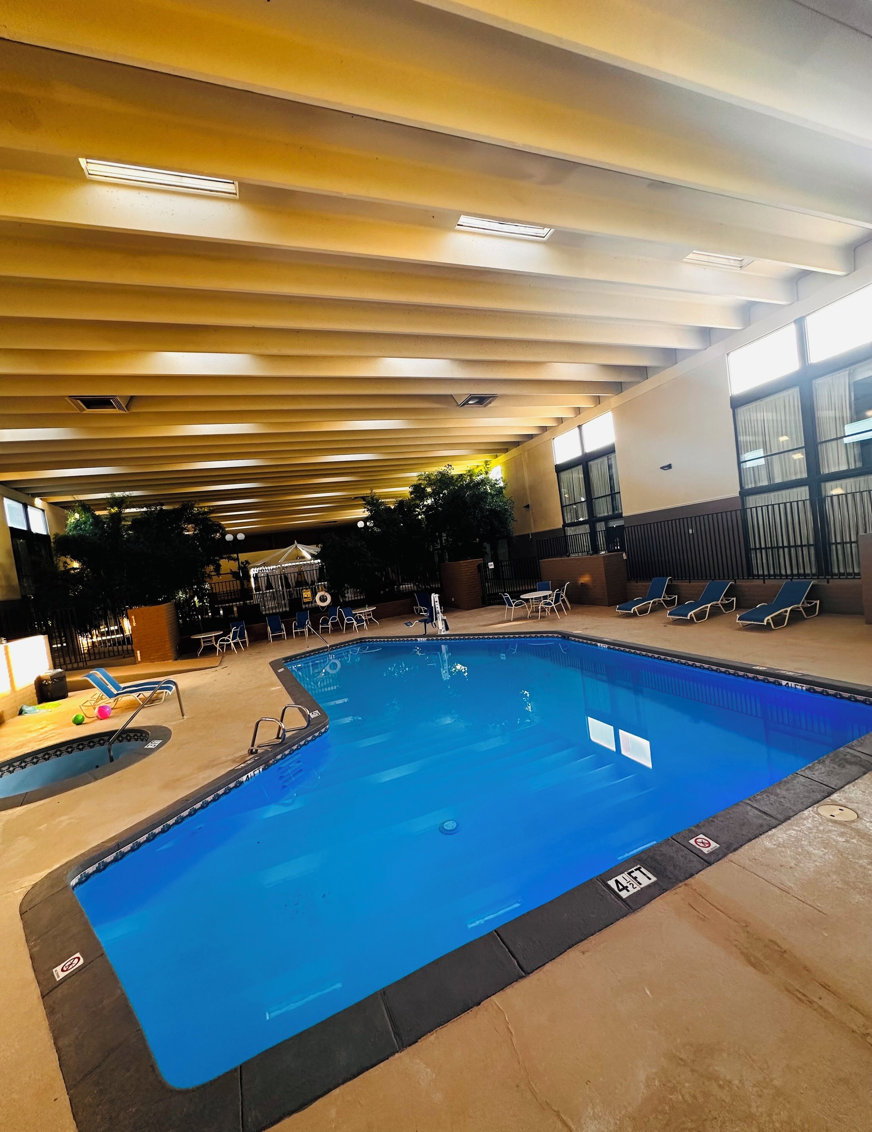 Photo - Clarion Inn & Suites Roswell