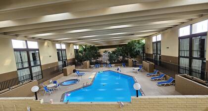 Clarion Inn & Suites Roswell