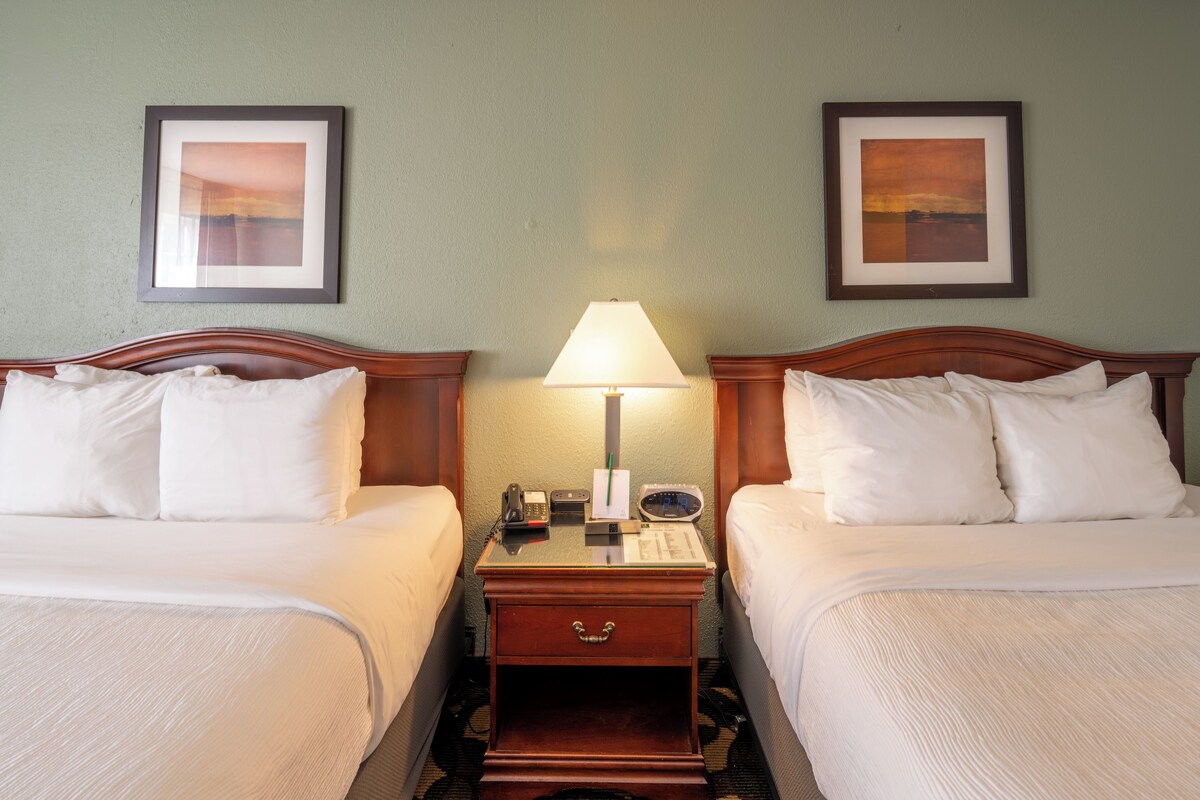 Standard Room, 2 Queen Beds, Non Smoking | In-room safe, iron/ironing board, cribs (free), rollaway beds (free)