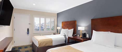 Rum - 2 dubbelsängar - icke-rökare | Ljudisolering, strykjärn/strykbräda, gratis wi-fi och sängkläder