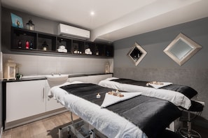 Behandlungsräume für Paare, Sauna, Whirlpool, Dampfbad