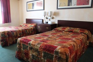 Standard Room, 2 Double Beds | Desk, laptop workspace, blackout drapes, free WiFi - Ocean Gateway Inn (Santa Paula)