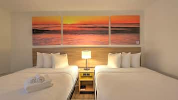 Deluxe Room | Desk, iron/ironing board, free WiFi, bed sheets