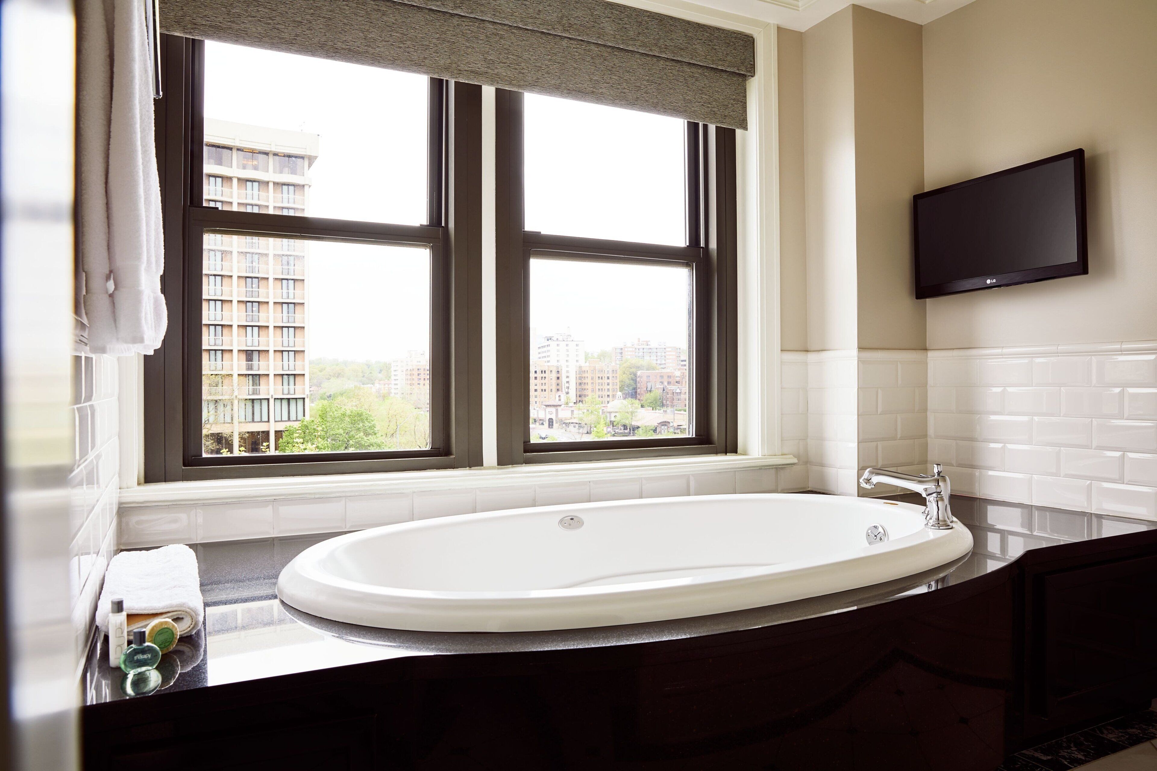 premier suite, 1 bedroom | 1 bedroom, egyptian cotton sheets, premium bedding, pillow-top beds