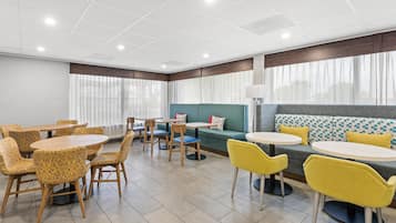 Free daily full breakfast