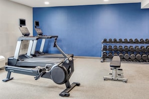 Fitness facility - Hampton Inn Indianapolis-N.E./Castleton (Indianapolis)
