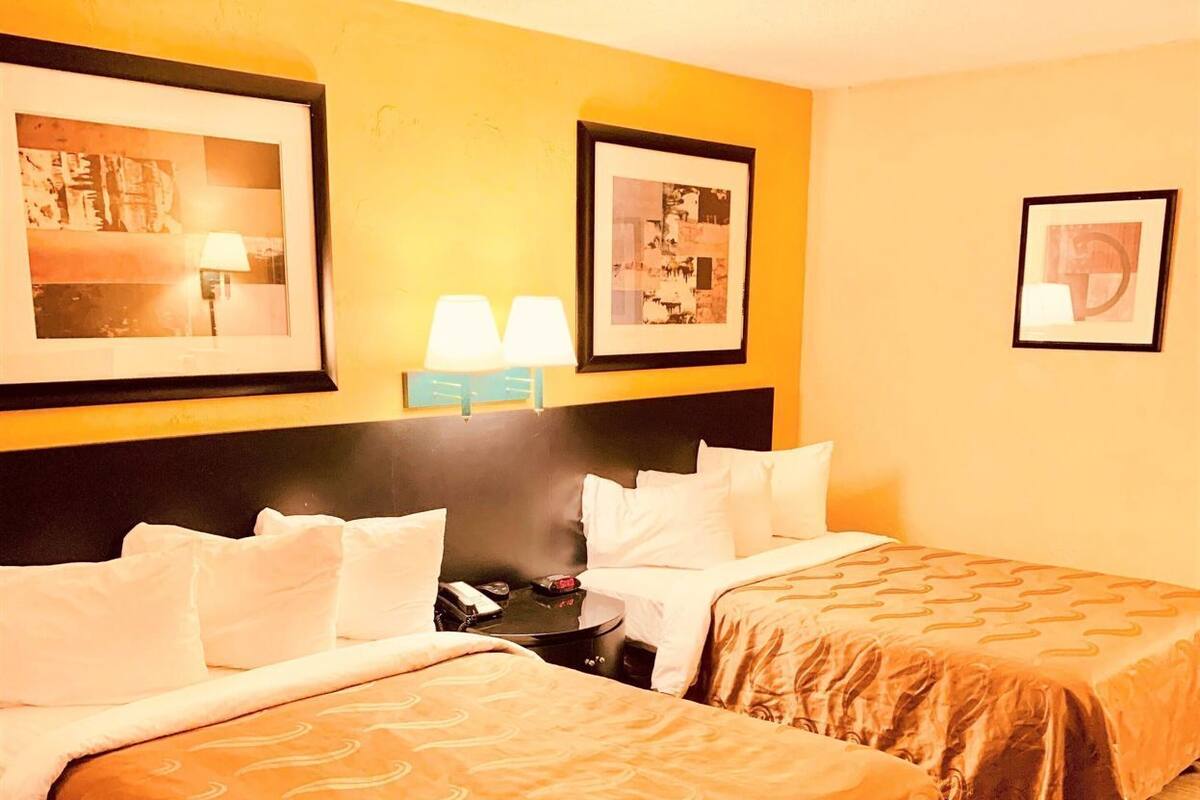 In-room safe, desk, laptop workspace, blackout drapes