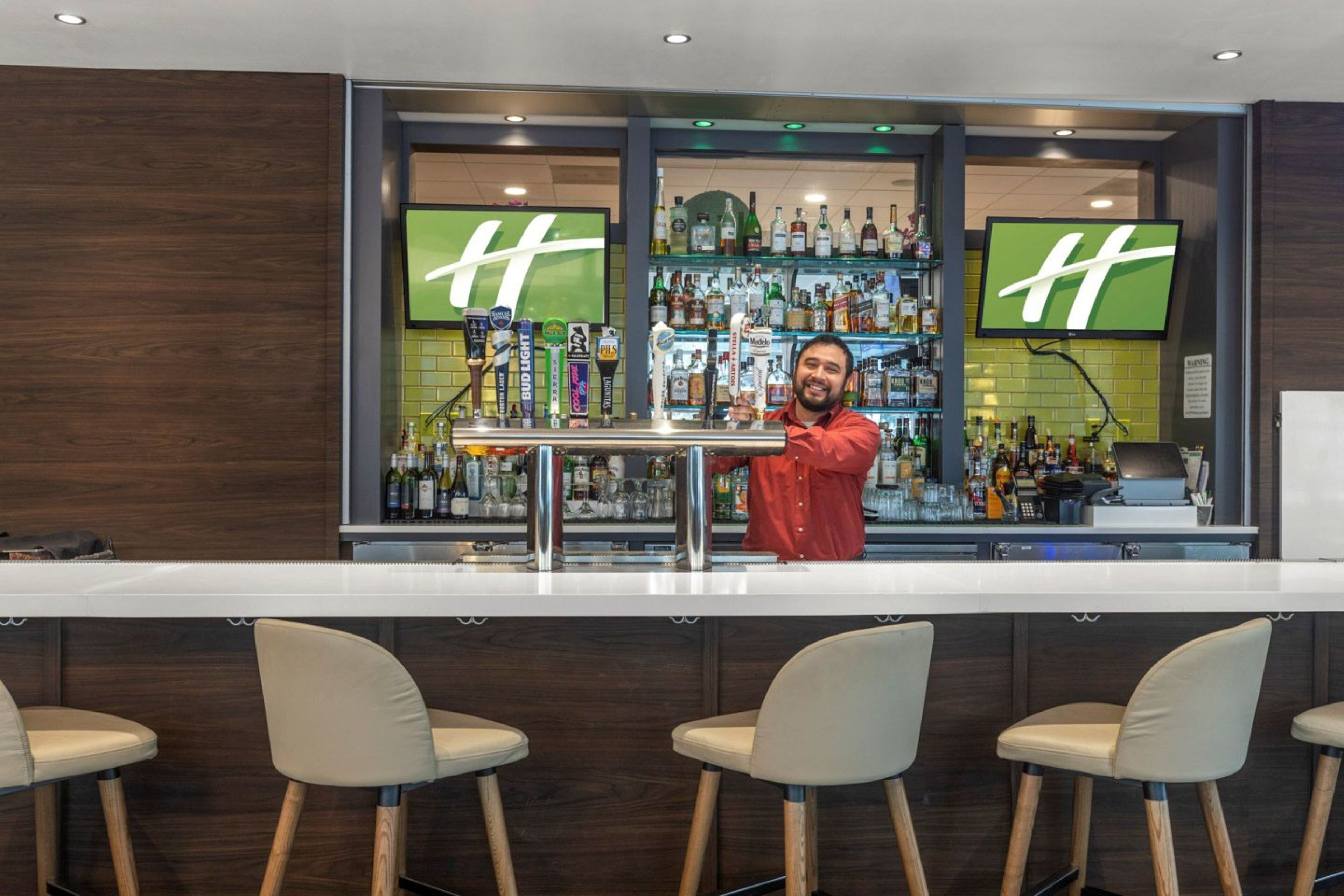 Photo - Holiday Inn Golden Gateway by IHG