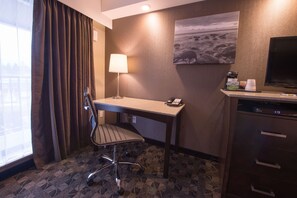Standard Room, 1 King Bed with Sofa bed, Non Smoking, Balcony (with Sofabed)