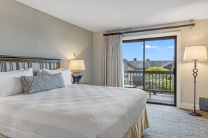 Premium bedding, iron/ironing board, free cribs/infant beds, free WiFi - The Lodge at Bodega Bay (Bodega Bay)