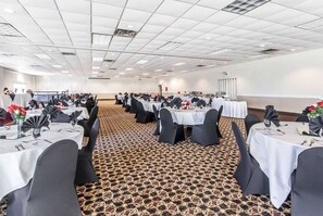 Ballroom - Wingate by Wyndham Marietta Conference Center (Marietta)