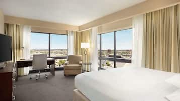 Room, 1 King Bed, Corner