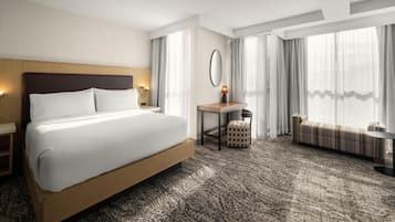 1 bedroom, premium bedding, in-room safe, desk