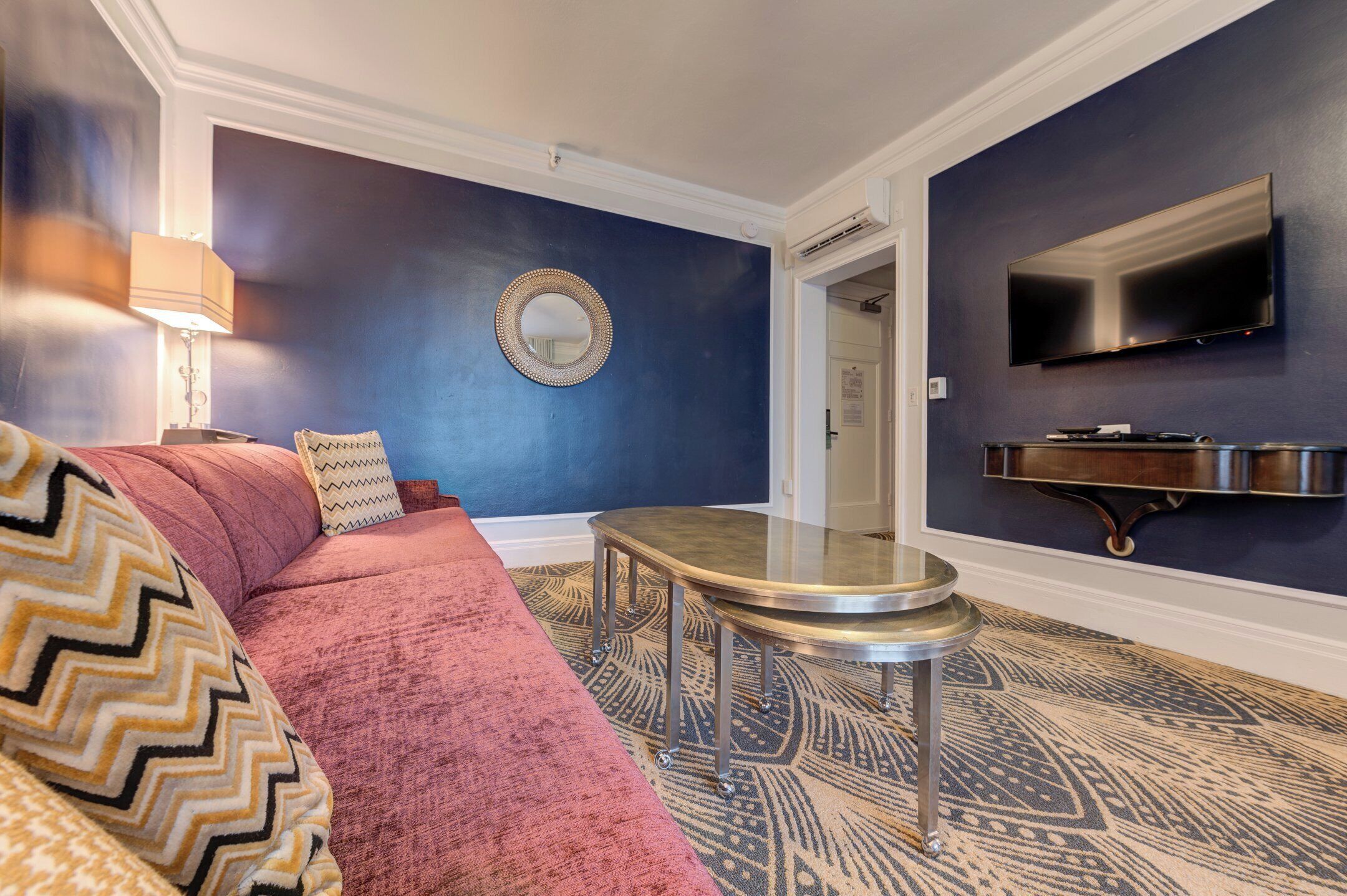 Photo - Inn at the Park