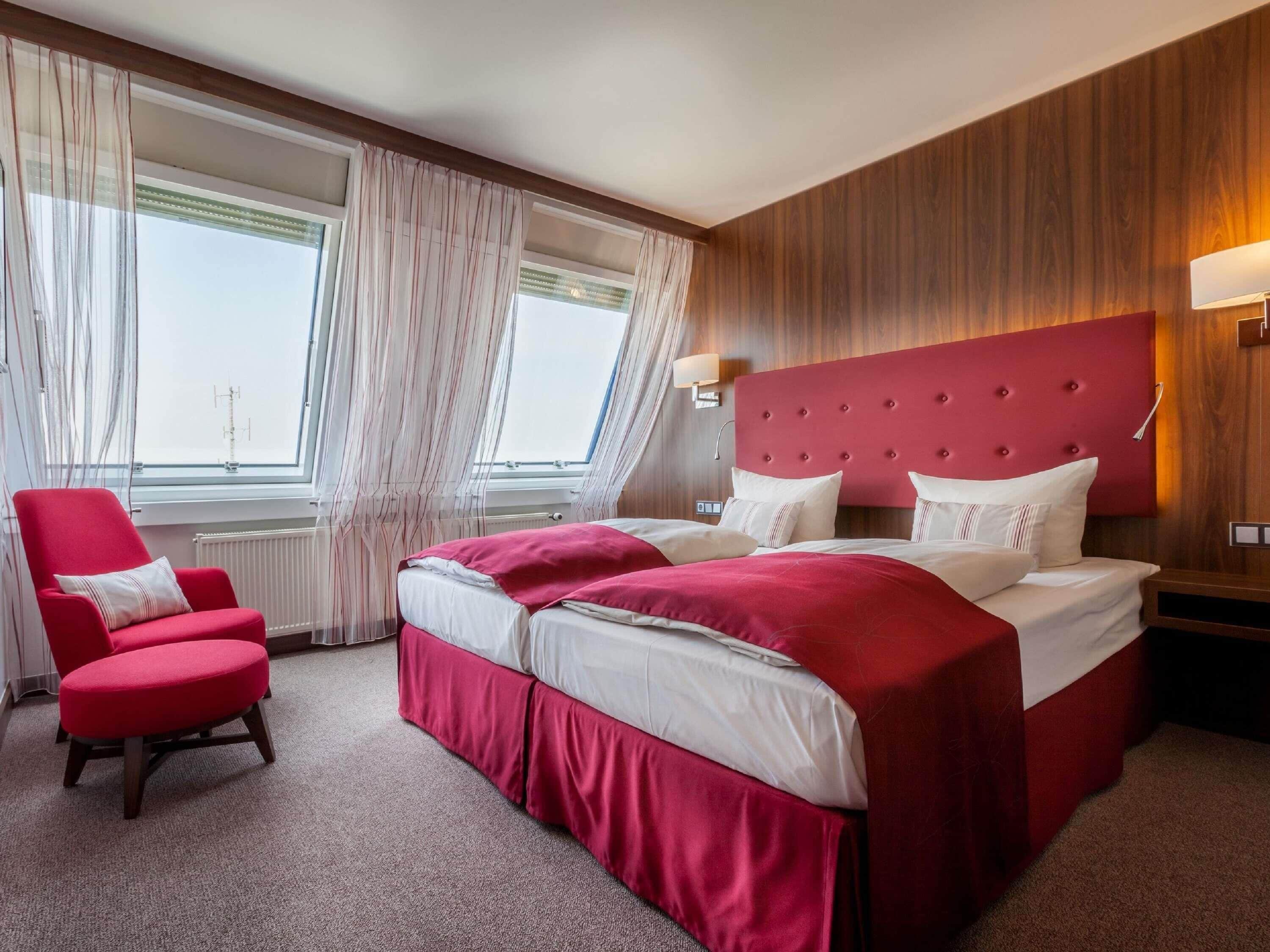 Standardzimmer, 1 Doppelbett | Allergikerbettwaren, Zimmersafe, Schreibtisch