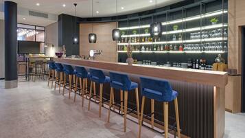 Bar (in der Unterkunft)