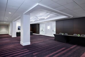 Toplantı salonu/imkânları