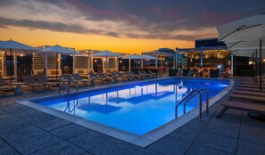 Pool - YOTEL Washington DC (Washington)